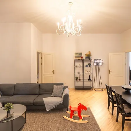 Embassy Area, Spacious 2br * Riga